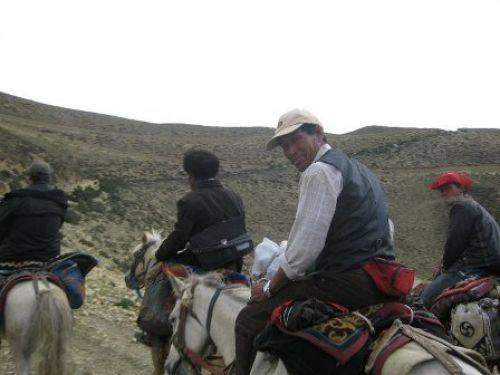 TREKKING IN MUSTANG 2010